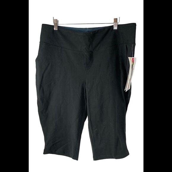 Women with Control Tummy Control Pedal Pushers Black - Regular - Picture 1 of 2